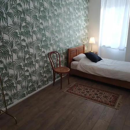 Atypique Avec 2 Chambres Appartement *
